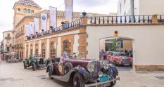 Foto evento coches Hotel Palacio de Ubeda Rally The Globe 23 digital studio